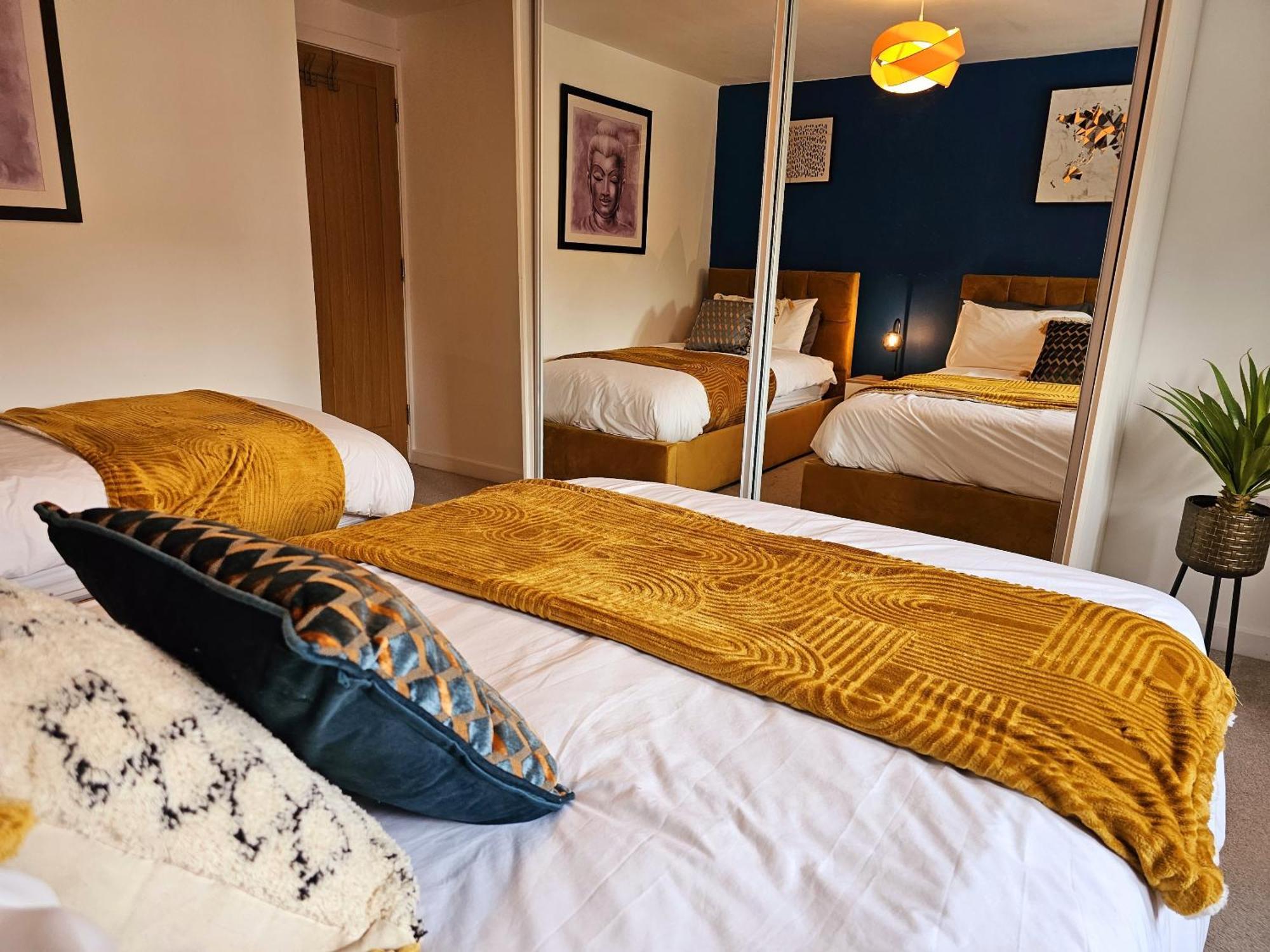 Homebird Property - Epsom Apartment Harrogate Luaran gambar