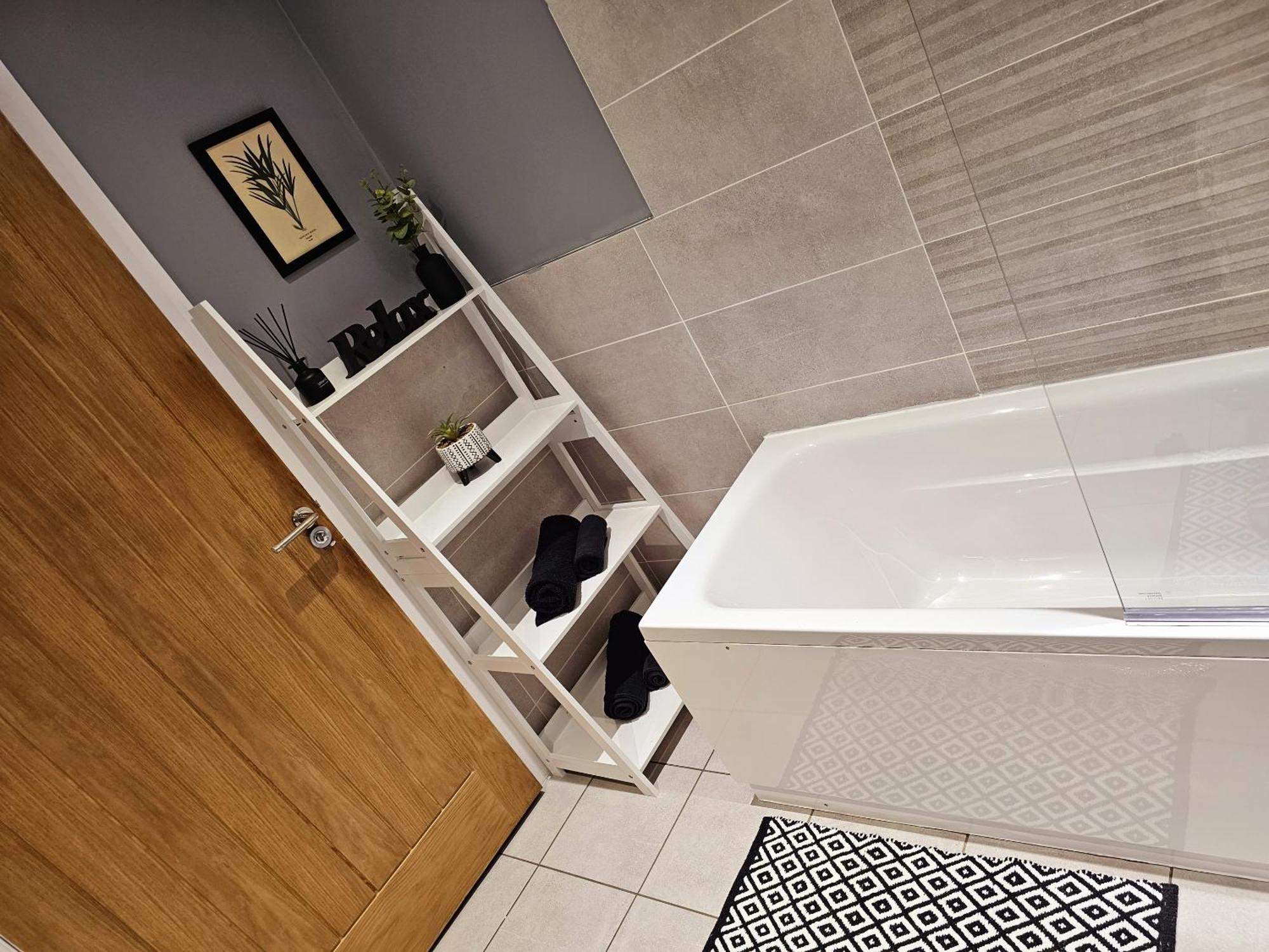 Homebird Property - Epsom Apartment Harrogate Luaran gambar